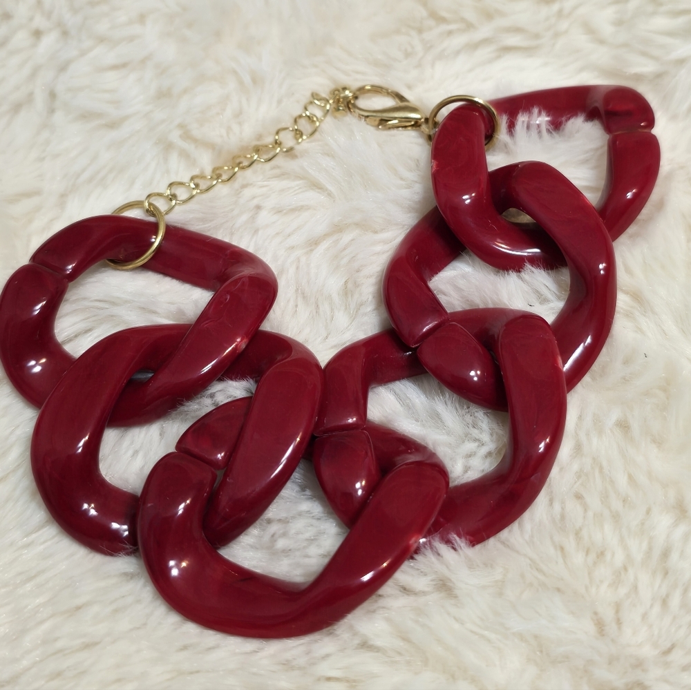 Elegant Red Chain Link Bracelet